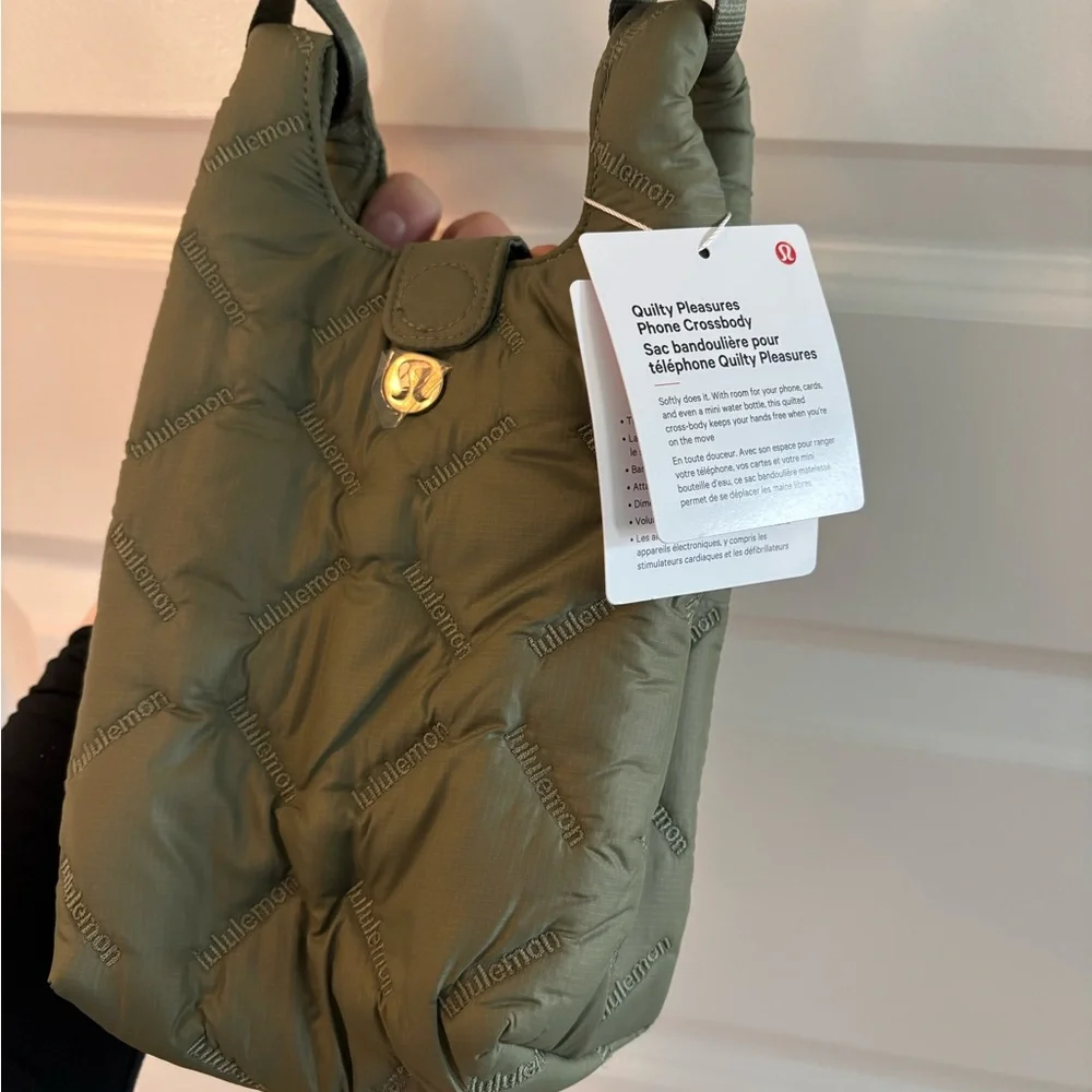 Lululemon Quilty Pleasures Phone Crossbody NWT - Picture 2 of 4